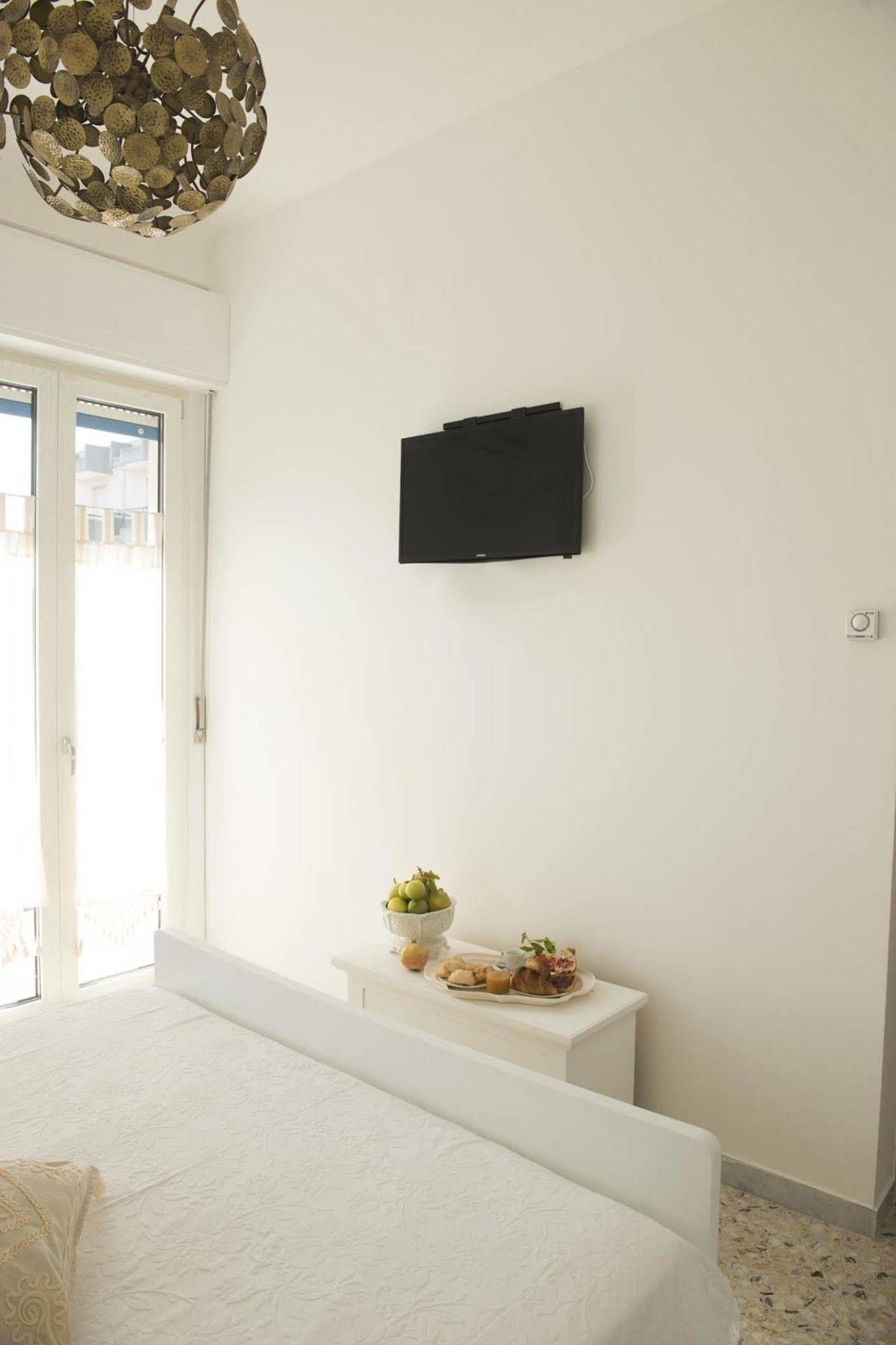 Dimora Cappuccini Guest House Cisternino Luaran gambar