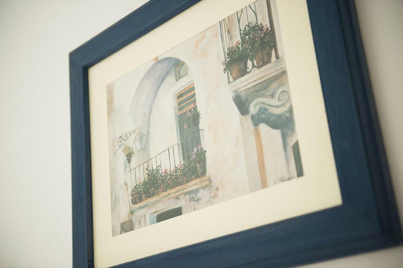 Dimora Cappuccini Guest House Cisternino Luaran gambar